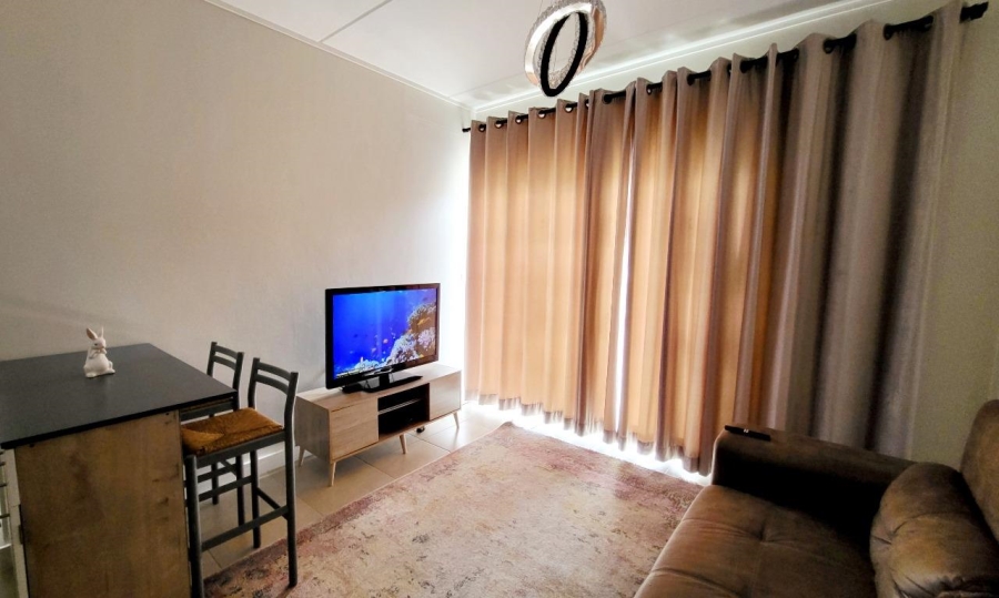 To Let 1 Bedroom Property for Rent in Parklands Western Cape